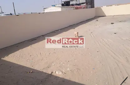 أرض - استوديو للايجار في الصجعة الصناعية - الصجعة - الشارقة