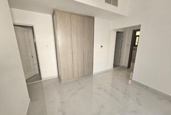 72726130 - Property Image 2