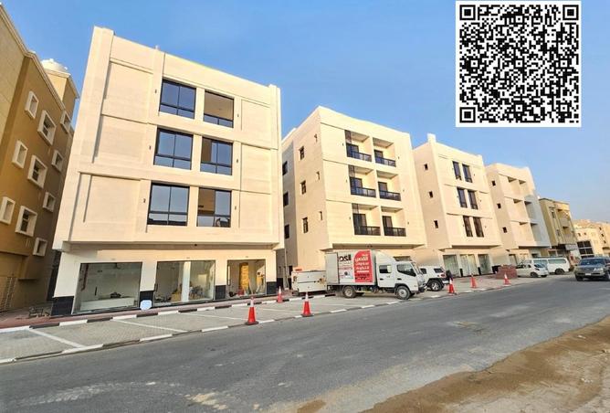 72726130 - Property Main Image