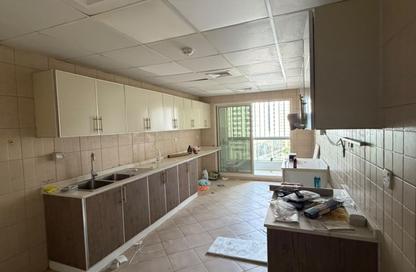 Apartment - 2 - 4 for rent in Al Khan Corniche - Al Khan - Sharjah