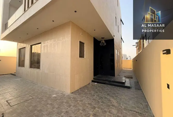 160969635 - Property Image 3