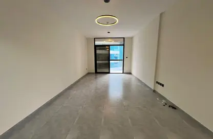 Apartment - 2 Bedrooms - 3 Bathrooms for rent in Al Khan Lagoon Tower - Al Khan Lagoon - Al Khan - Sharjah