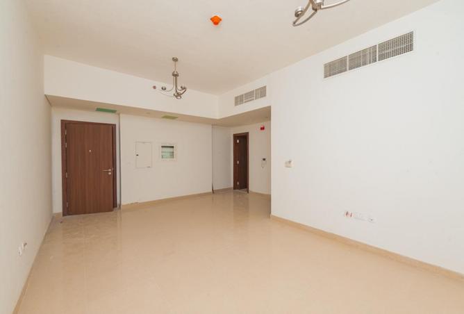 106390877 - Property Image 2