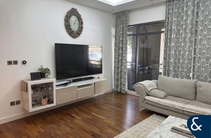 Apartment - 3 Bedrooms - 2 Bathrooms for rent in Al Jaz 2 - Al Jaz - Greens - Dubai Apartment - 3 Bedrooms - 2 Bathrooms for rent in Al Jaz 2 - Al Jaz - Greens - Dubai