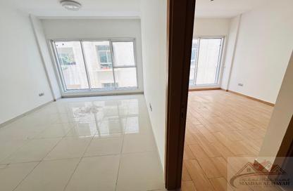 Apartment - 1 Bedroom - 2 Bathrooms for rent in Muwailih Building - Muwaileh - Sharjah