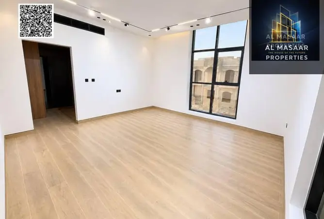 145511345 - Property Image 3