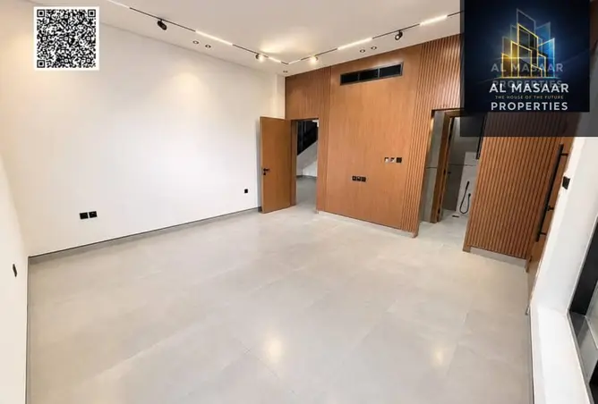 145511345 - Property Image 2