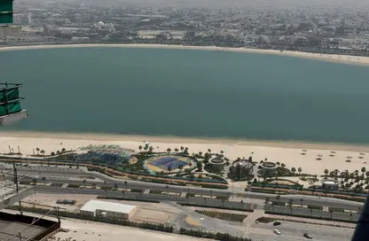 شقة - غرفة نوم - 2 حمامات للايجار في برج لا بلاج - الممزر - الشارقة - الشارقة