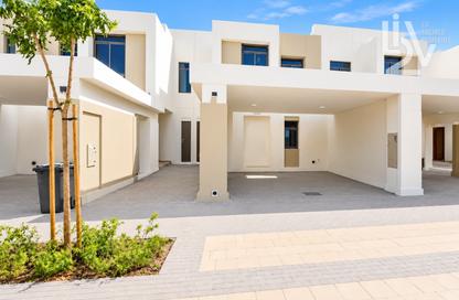 Townhouse - 3 - 4 for rent in Reem Townhouses - Town Square - Dubai Townhouse - 3 - 4 for rent in Reem Townhouses - Town Square - Dubai