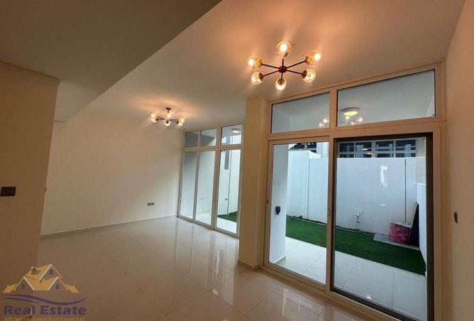 56961838 - Property Image 3