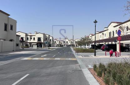Townhouse - 2 - 3 for sale in Bloom Living - Zayed City (Khalifa City C) - Khalifa City - Abu Dhabi