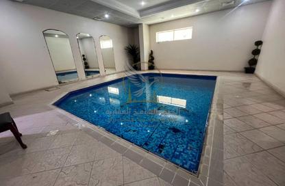 Apartment - 2 Bedrooms - 2 Bathrooms for rent in Al Qulaya'ah - Al Sharq - Sharjah