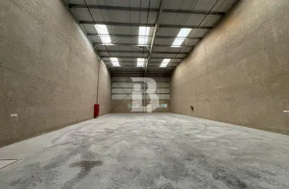 Warehouse - Studio for rent in Al Quoz Industrial Area - Al Quoz - Dubai