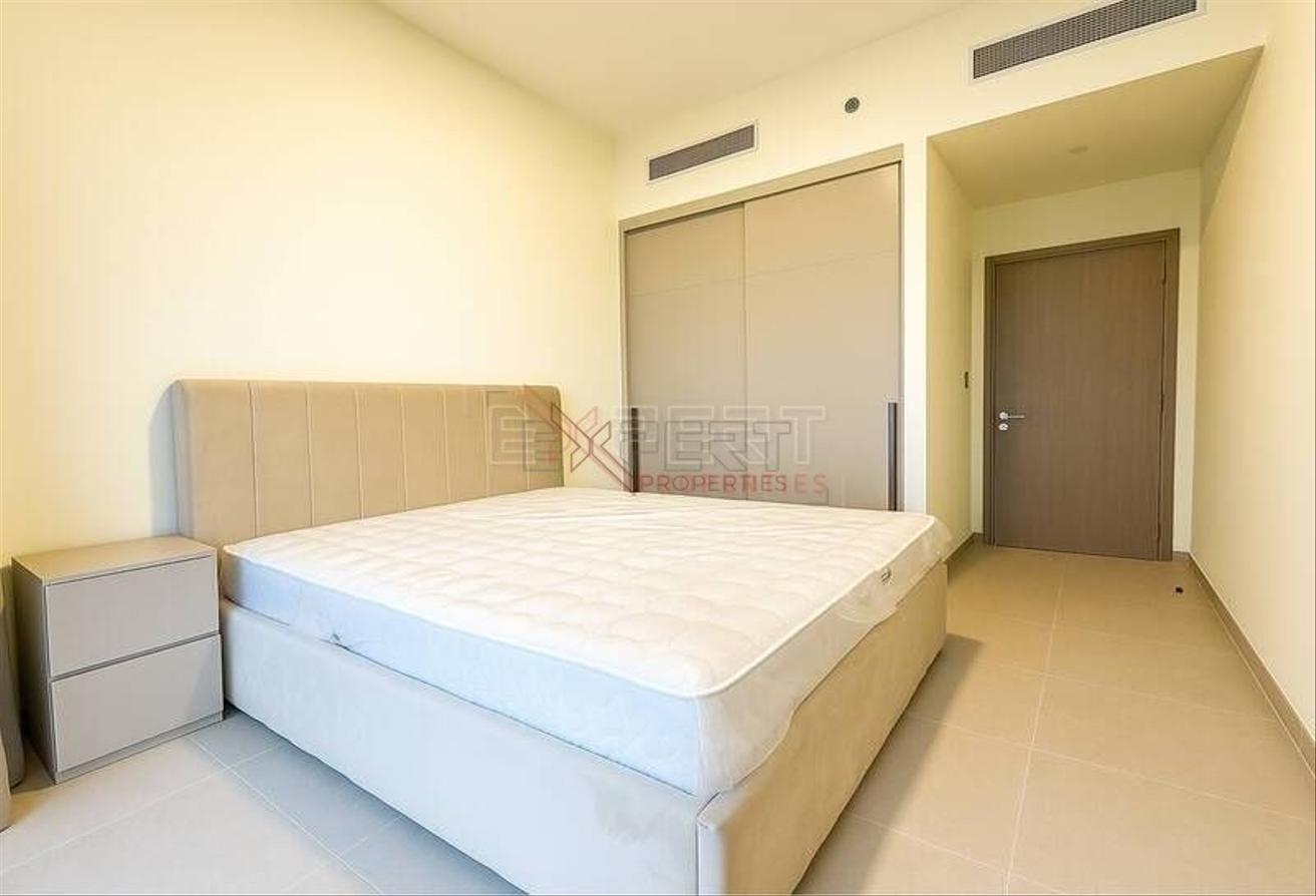 Furnished High-Floor Unit | Burj Khalifa Views photo 12