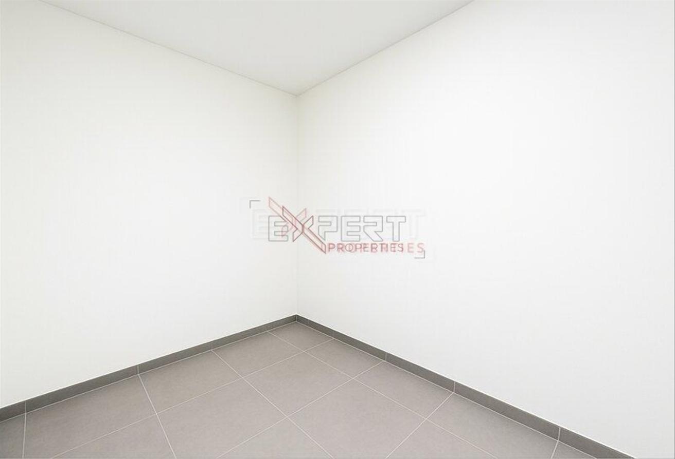 Furnished High-Floor Unit | Burj Khalifa Views photo 14
