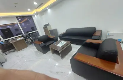 Office Space - Studio - 1 Bathroom for rent in Tamani Art Tower - Business Bay - Dubai