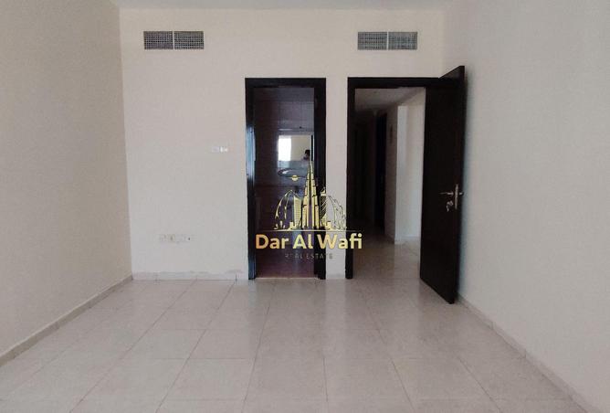 90085176 - صورة العقار 3
