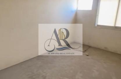 سكن عمال - استوديو - 8 حمامات للايجار في 1 الجرف - الجرف - عجمان وسط المدينة - عجمان