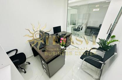 Office Space - Studio - 1 Bathroom for rent in Reem Residency - Al Karama - Dubai