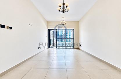 Apartment - 1 - 2 for rent in Dhana 1 - Jumeirah Garden City - Al Satwa - Dubai
