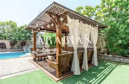 فيلا - 4 غرف نوم - 5 حمامات للايجار في المنطقة 3 - جميرا بارك - دبي