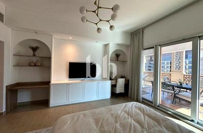Apartment - 3 Bedrooms - 4 Bathrooms for rent in Marina Residences 6 - Marina Residences - Palm Jumeirah - Dubai