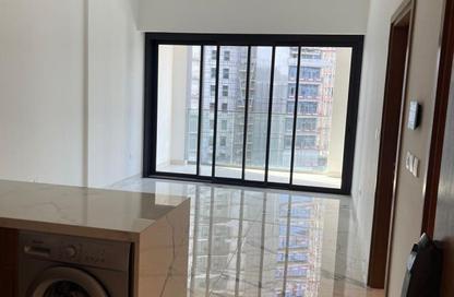 Apartment - 1 Bedroom - 2 Bathrooms for rent in Azizi Riviera 61 - Azizi Riviera - Meydan One - Meydan - Dubai Apartment - 1 Bedroom - 2 Bathrooms for rent in Azizi Riviera 61 - Azizi Riviera - Meydan One - Meydan - Dubai