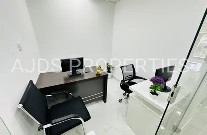 مكتب - غرفة نوم - 1 حمام للايجار في ريم ريزدنسي - الكرامة - دبي