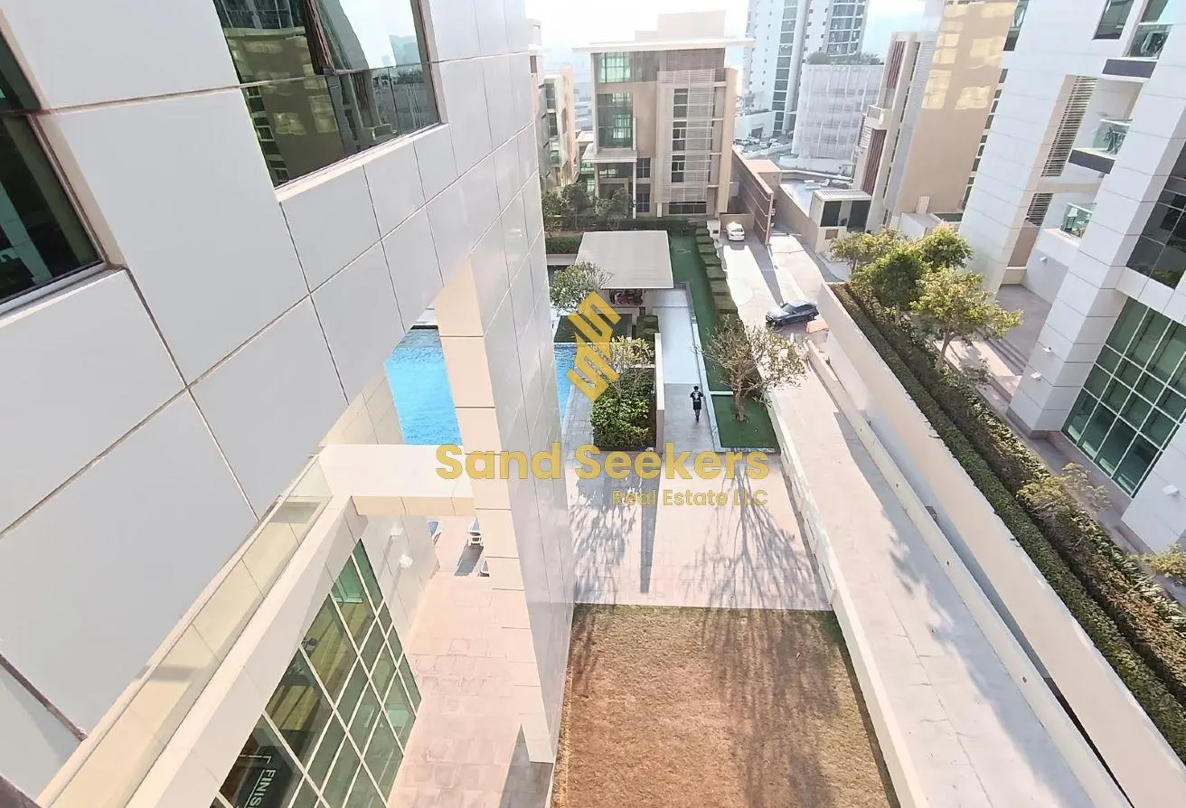 156923913 - Property Main Image