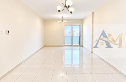 Apartment - 1 - 2 for rent in Al Nahda Complex - Al Nahda - Sharjah Apartment - 1 - 2 for rent in Al Nahda Complex - Al Nahda - Sharjah