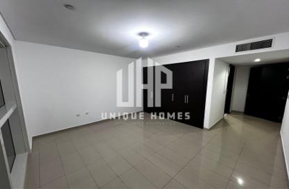 Apartment - 1 - 1 for sale in RAK Tower - Marina Square - Al Reem Island - Abu Dhabi Apartment - 1 - 1 for sale in RAK Tower - Marina Square - Al Reem Island - Abu Dhabi