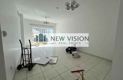 Apartment - 2 Bedrooms - 2 Bathrooms for rent in Al Majaz 1 - Al Majaz - Sharjah Apartment - 2 Bedrooms - 2 Bathrooms for rent in Al Majaz 1 - Al Majaz - Sharjah