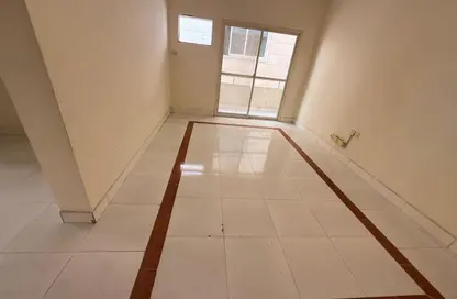 Apartment - 2 Bedrooms - 2 Bathrooms for rent in Al Rashidiya 1 - Al Rashidiya - Ajman