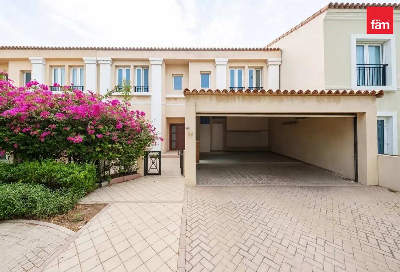 167005385 - Property Main Image