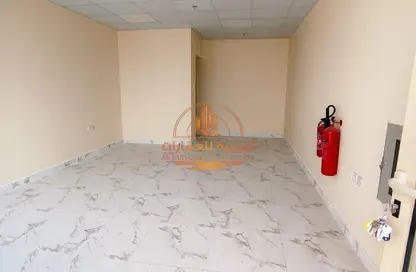 Shop - Studio - 1 Bathroom for rent in Al Sajaa S - Al Sajaa - Sharjah