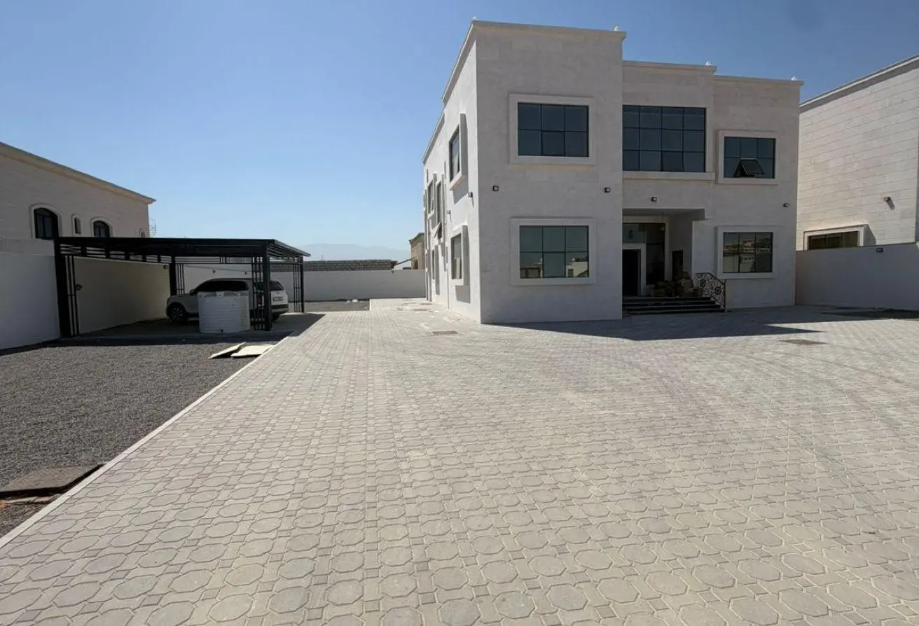 104119748 - Property Main Image