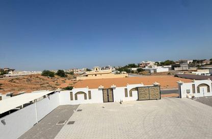 Duplex - 5 Bedrooms - 7 Bathrooms for rent in Al Dhait South - Al Dhait - Ras Al Khaimah