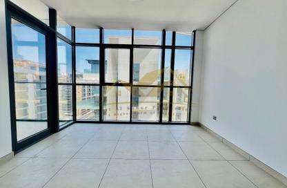 Apartment - 2 Bedrooms - 3 Bathrooms for rent in Jumeirah Garden City - Al Satwa - Dubai