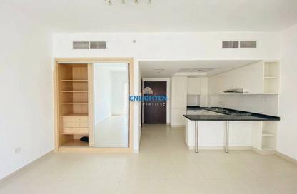 Apartment - Studio - 1 for rent in Oxford Building - District 14 - Jumeirah Village Circle - Dubai
