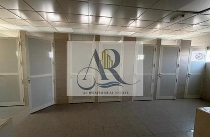 Labor Camp - Studio - 7+ Bathrooms for rent in Al Sajaa S - Al Sajaa - Sharjah