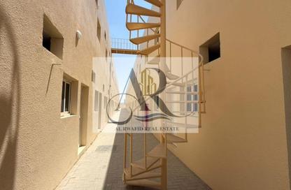 Labor Camp - Studio - 7+ Bathrooms for rent in Al Sajaa S - Al Sajaa - Sharjah