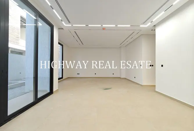 158715014 - Property Image 3