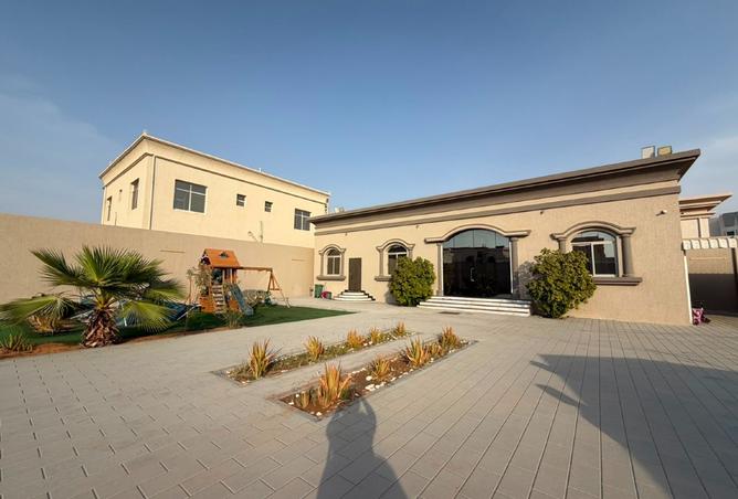 125156948 - Property Main Image