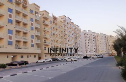 شقة - غرفة نوم - 2 حمامات للبيع في قرية الاميرة - الياسمين - عجمان