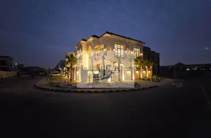 Villa - 5 Bedrooms - 7 Bathrooms for sale in Al Yasmeen 1 - Al Yasmeen - Ajman