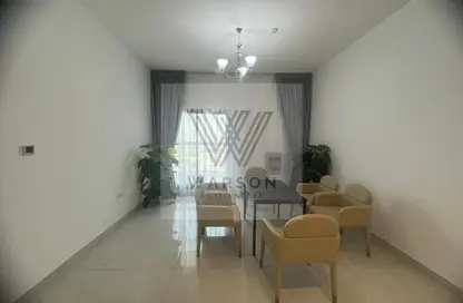 شقة - 2 غرف نوم - 2 حمامات للايجار في اكويتي ريسيدنس - الفرجان - دبي