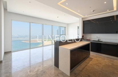 Apartment - 2 - 3 for rent in The One JBR - Jumeirah Beach Residence - Dubai