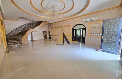 Villa - 6 - 7+ for rent in Hoshi - Al Badie - Sharjah