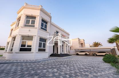 Villa - 6 - 7+ for sale in Al Merief - Khalifa City - Abu Dhabi