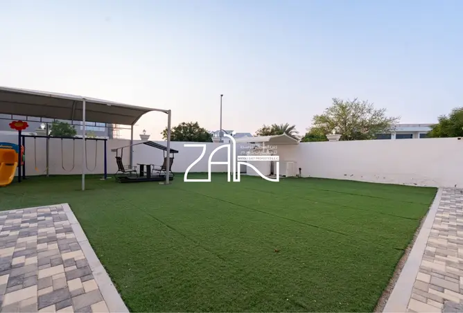 155590283 - Property Image 2